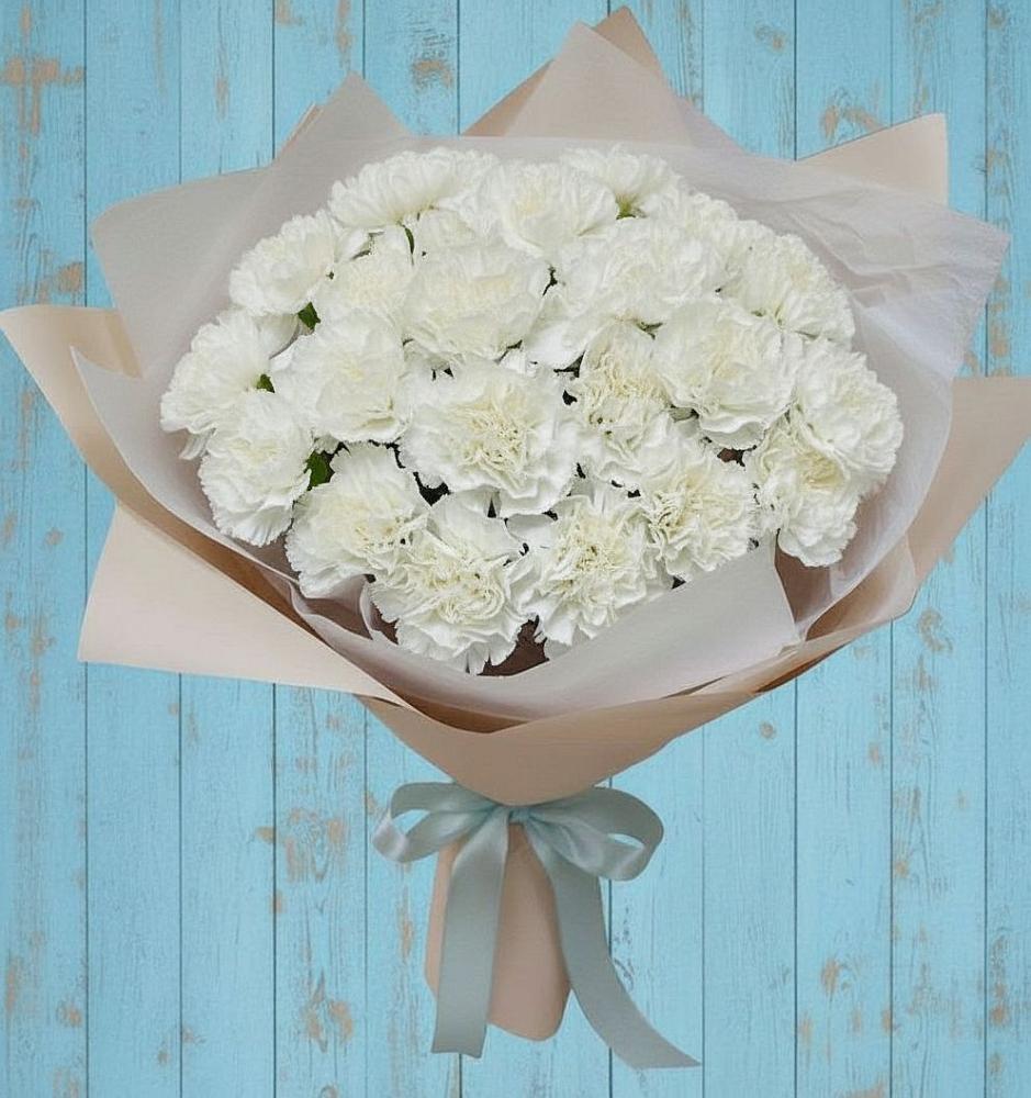 Букет цветов из: Гвоздики в Красном Октябре