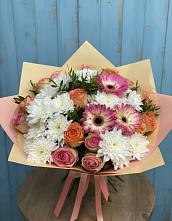 Букет цветов из:  Розы, Герберы и Хризантемы в Красном Октябре