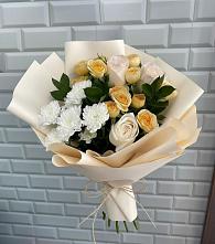 Букет цветов из:  Розы и Хризантемы в Красном Октябре