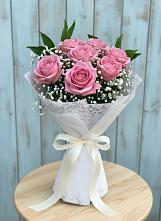 Букет цветов из:  Розы в Красном Октябре