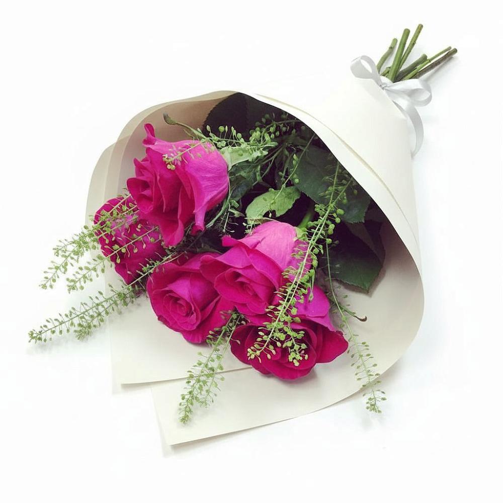 Букет цветов из: Розы в Красном Октябре