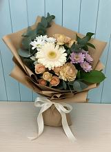 Букет цветов из:  Герберы и Хризантемы в Красном Октябре