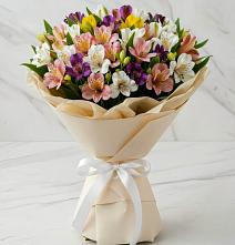Букет цветов из:  Альстромерии #REPLACE_PRED# Красном Октябре
