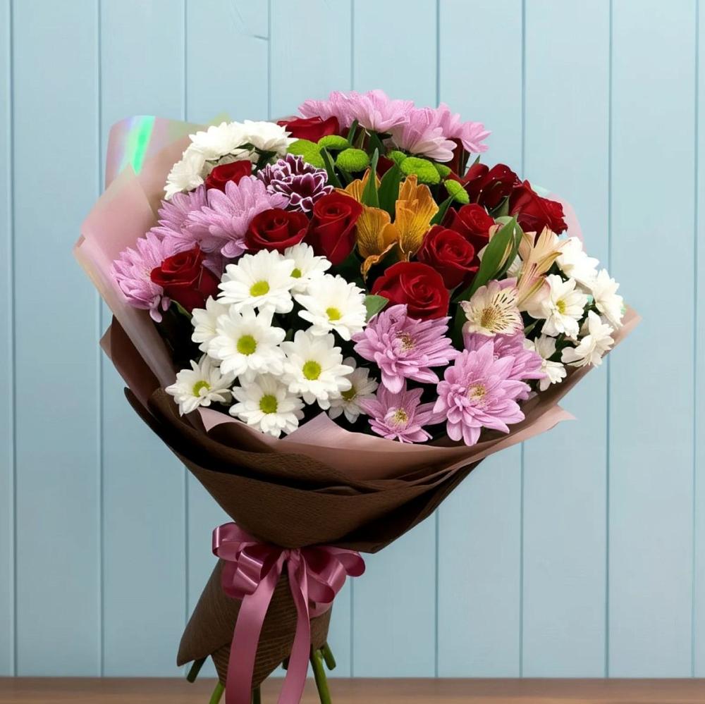 Букет цветов из: Розы, Хризантемы и Альстромерии в Красном Октябре