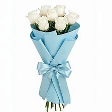 Букет 7 белых роз Проуд в Красном Октябре