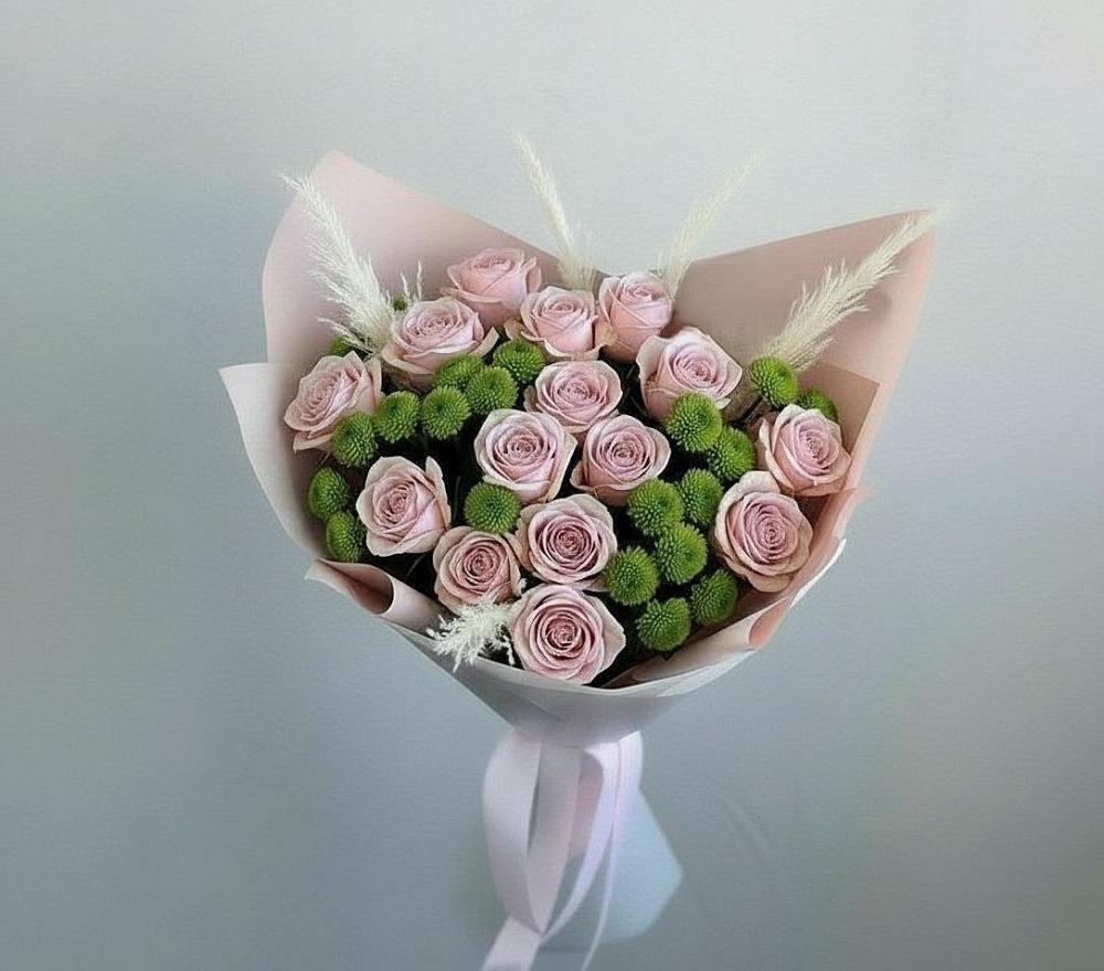 Букет цветов из: Розы и Хризантемы в Красном Октябре