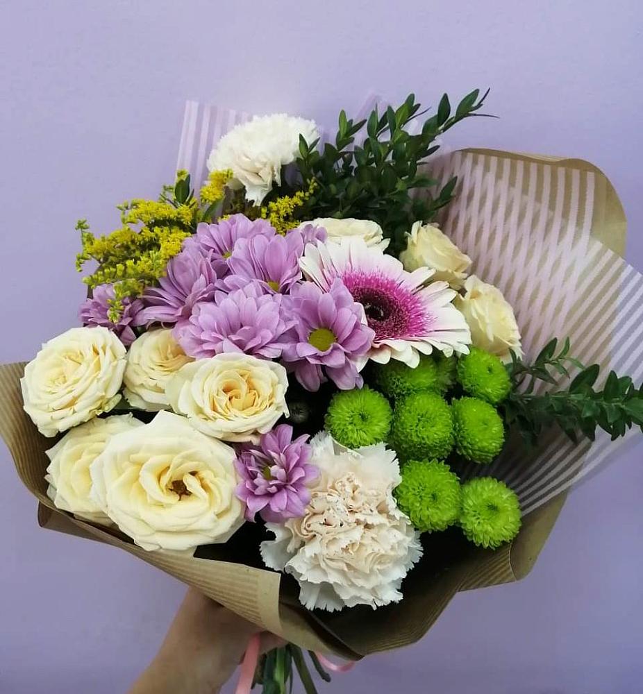 Букет цветов из: Хризантемы, Розы, Гвоздики и Герберы в Красном Октябре