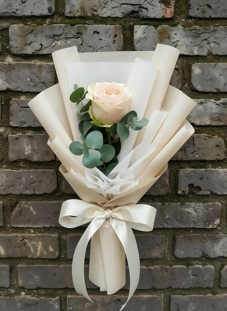 Букет цветов из: Розы в Красном Октябре