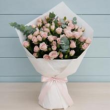 Букет цветов из:  Розы #REPLACE_PRED# Красном Октябре