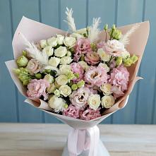 Букет цветов из:  Альстромерии и Розы в Красном Октябре